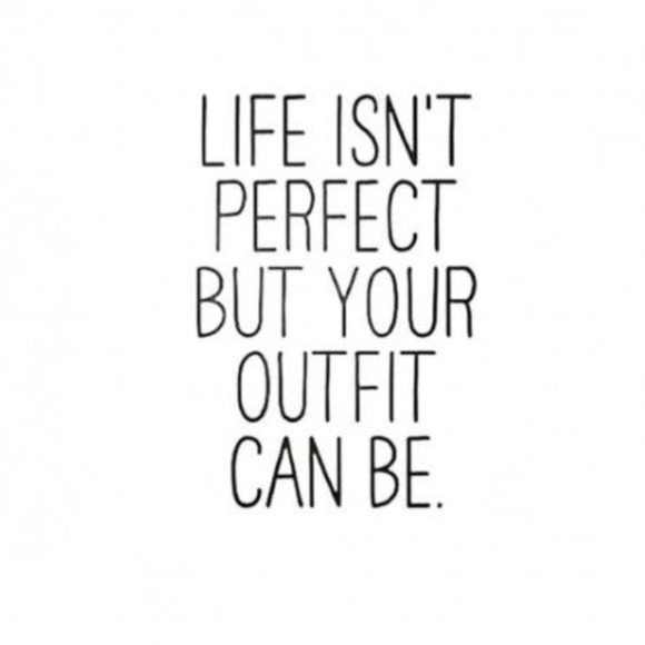 Meet Your Posher 💋 - Picture 2 of 3